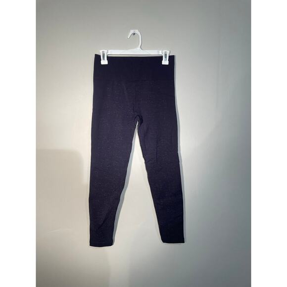 Lululemon Free To Flow 7/8 Tight in Midnight Navy/White - Picture 3 of 10